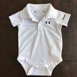 0-3 Month onesies. Set of 5.